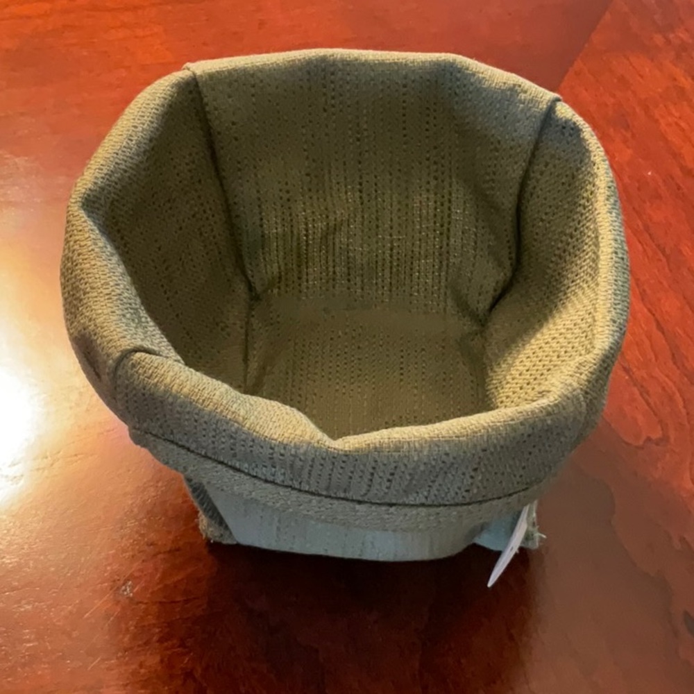 Longaberger Teaspoon basket liner in Sage green